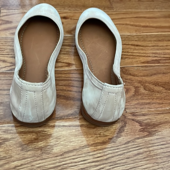 Frye Cream Leather Flats - Picture 8 of 9